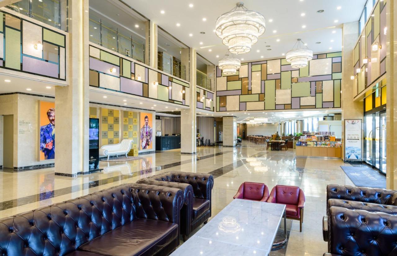 Uni Hotel Чеджудо Экстерьер фото